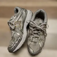 Item thumbnail for item 520ddf4e-683d-4945-9191-90e4155a0bb8