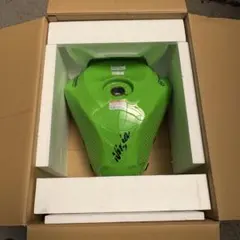 カワサキ　Ninja ZX-6R 純正　タンク　1箇所凹み有のサムネイル