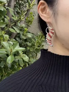 Item thumbnail for item 3b2c88fd-00e3-4431-8e82-94fbd3f17a63