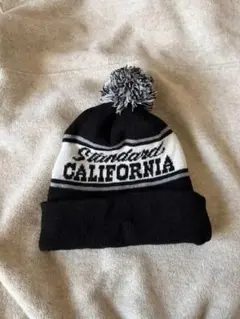 Standard California ニット帽 ポンポン付き