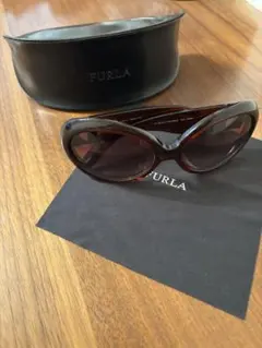 美品/FURLA サングラス　ボルドー