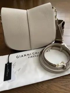 GIANNI CHIARINI ジャンニキアリーニショルダーバッグ