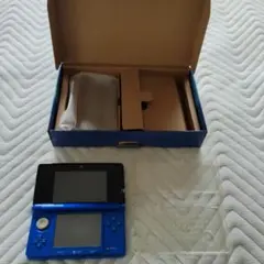 3DS　本体　動作問題無し　台座と箱付き　充電しにくい　SDカードとペン無し