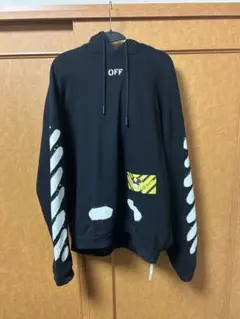 OFF WHITE ブラックパーカーのサムネイル