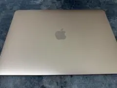 2020年製　M1 Apple MacBook Airゴールド 256GB