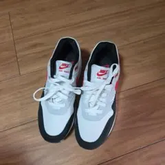 Nike Air Max スニーカー ホワイト/ブラック/レッド US 7.5