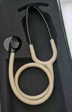 Item thumbnail for item 9901f76a-f346-47c8-9d10-30783974d069