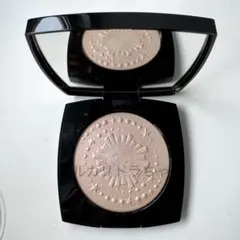 CHANEL ダイヤモンドダストドゥシャネル ハイライトのサムネイル