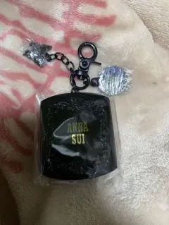 【新品未開封】アナスイガチャガチャローズプレストパウダー