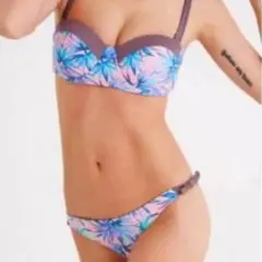 alexiastam アリシアスタン ピンクアガベ ビキニ