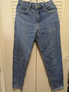 Wrangler ライトブルースリムフィットデニム