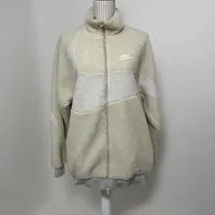 Nike リバーシブルフリースジャケット クリーム色