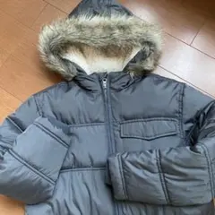 《美品》OLD NAVY キッズ　ダウンコート M 8 カーキ　130