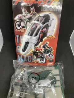 Item thumbnail for item 2666f5fc-d314-4a26-97da-1c75bd5c5deb