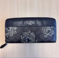 COACH 花柄レザー長財布