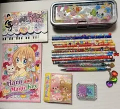 平成レトロ　缶ペンケース＆えんぴつその他セット売り