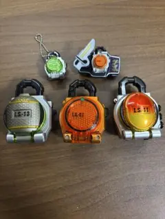 あの頃の青春を取り戻したい方へ 仮面ライダー鎧武 ロックシード 5点セット