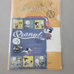 PEANUTS TBS 70周年記念クリアファイル - メルカリ