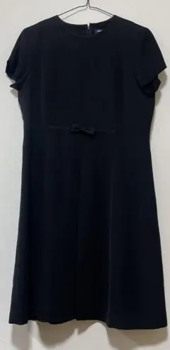 ＊難あり＊marie claire ＊ブラック ＊喪服＊ワンピースのみのサムネイル