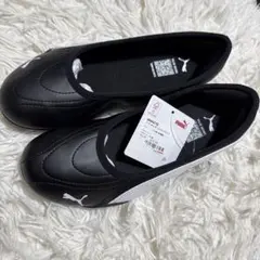 PUMA レディース フラットシューズ ブラック 22.5cm