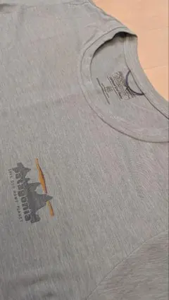 patagonia 長袖Tシャツ　Mサイズ　 グリーン 　レディース
