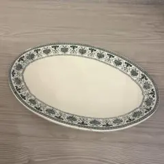 ヴィンテージ Villeroy & Boch ペールグリーンのラヴィエ - メルカリ