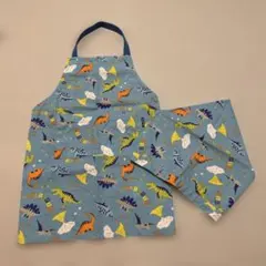 男の子　子供用　エプロン　三角巾付　M（身長100～120cm）恐竜柄