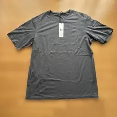 +J スーピマコットンリラックスフィットクルーT ダークグレー　新品未使用タグ付のサムネイル