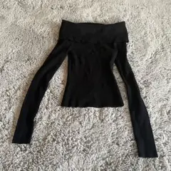 【エイチアンドエム H&M】 オフショルダー リブ編 長袖 トップス 黒