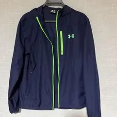 UNDER ARMOUR フード付きウィンドブレーカー SM