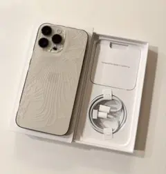 SIMフリー　iPhone14promax 256GB 背面割れ　ゴールド