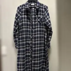 シャツワンピース