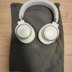 【最終値下げ】JBL ワイヤレスヘッドホン ホワイト　LIVE770NC JBL ( ジェービーエル ) LIVE770NC ホワイト ワイヤレス