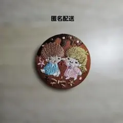 サンリオ刺繍缶バッジ　リトルツインスターズ　キキララ