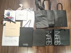 Item thumbnail for item c4b6f020-ea60-40c1-951a-03f7159b9907