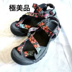 極美品！KEEN leur logette サンダル キーン ルールロジエット - メルカリ
