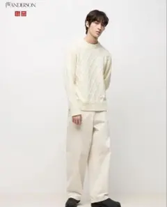 ユニクロ JWA ワイドフィットジーンズ　オフホワイト