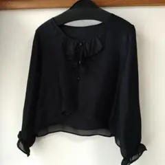 ミゼール、ボレロ風、黒ラメ