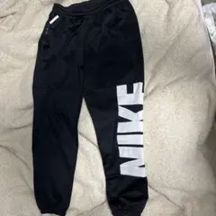 ジョガーパンツ