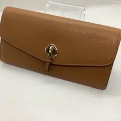 Kate spade ブラウンレザー フラップ　長財布　B