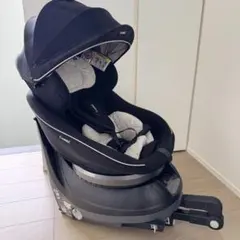 Combi チャイルドシート ブラックのサムネイル