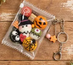 羊毛フェルト♪♡ハロウィン♪ぬいぐるみポーチ＊*バックチャーム*＊。