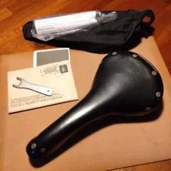 BROOKS（ブルックス）swiftスイフトtitanブラックチタンレールサドル