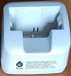 美品ドコモdocomo携帯電話充電器 卓上ホルダ F49のサムネイル