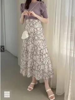 【新品未使用】GRL 花柄刺繍楊柳シフォンフレアスカートtu411 Sサイズ