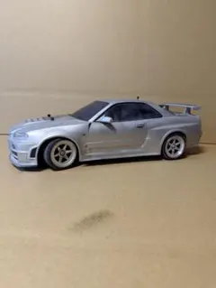 タミヤ　Nissan Skyline GT-R R34 tt-01？
