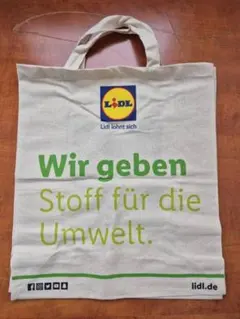 Item thumbnail for item a73912df-b141-4611-a11f-37e430d89515