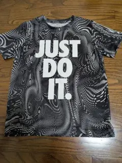 Nike DRI-FIT Tシャツ サイズ110