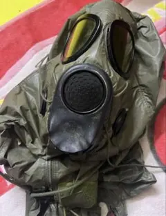 ［新品＋］S10ガスマスク MF22 中国軍 イギリス軍 ミリタリー サバゲー 新品＋］S10ガスマスク MF22 ミラーレンズ 中国軍 イギリス軍