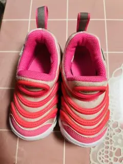 NIKE ナイキ ダイナモフリー 12cm